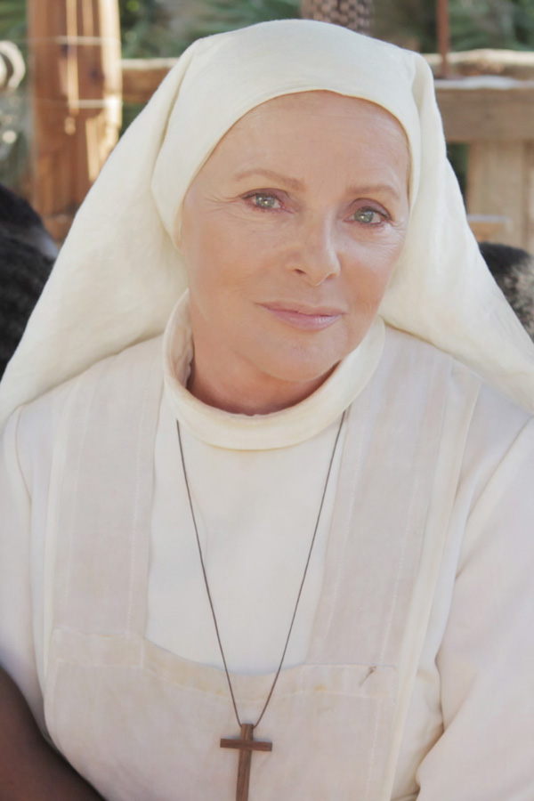 virna-lisi-suor-germana-non-si-ferma-mai-radi-L-BwtFO6